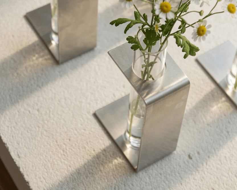Stem Vase - Dialekt