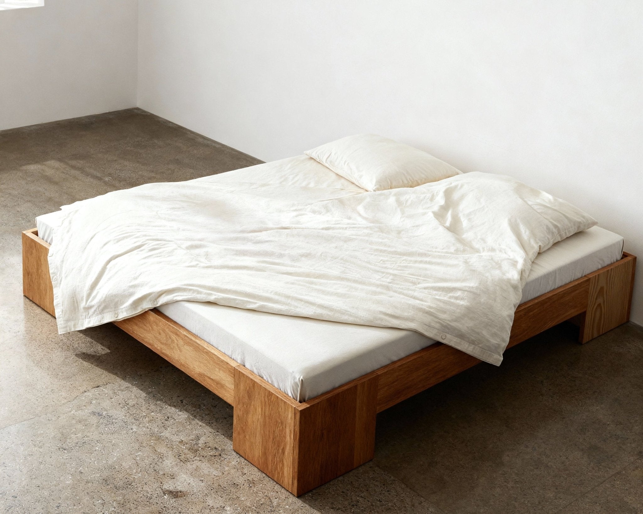 Tunnel Bed Frame | Oak - Dialekt